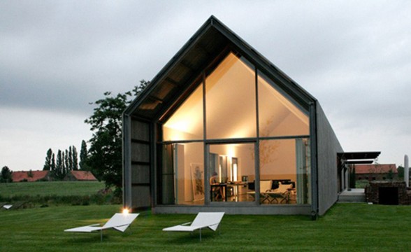Modern Home Design, Sustainable Barn House Shaped - Facade