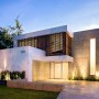 Modern House Design with Comfortable Interior Ideas: Modern House Design With Comfortable Interior Ideas   Garage