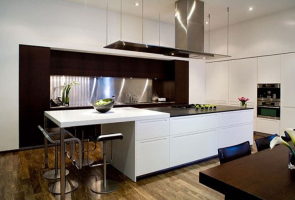 Modern House Design with Comfortable Interior Ideas - Kitchen