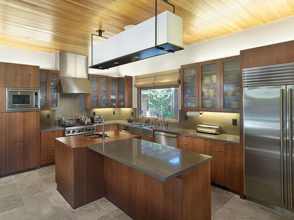 Renovated Road House with Contemporary Style - Kitchen