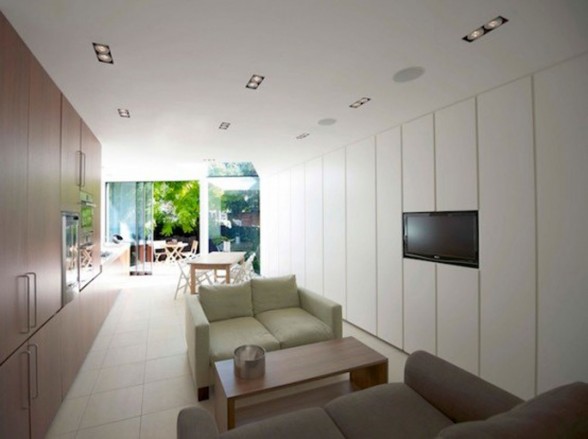 Simple Modern Terrace House Design in LondonHouse  - Livingroom