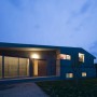 Solid Design of Concrete House Architecture: Solid Design Of Concrete House Architecture   Yard
