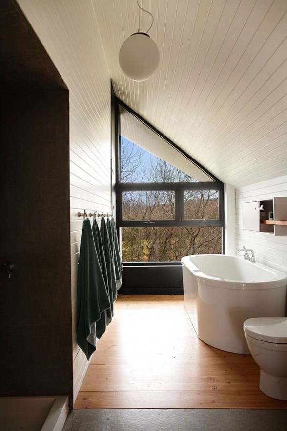 Stunning Rural House Architecture with Wooden Interior Decoration - Bathroom