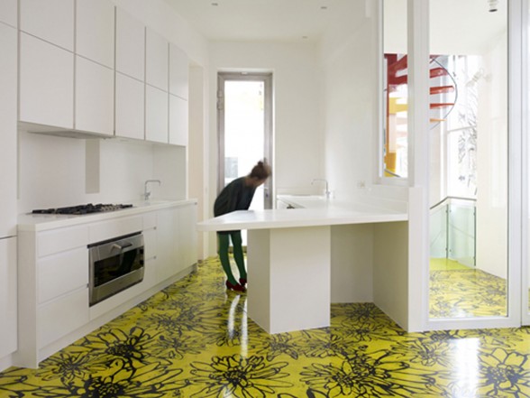 The Rainbow House, Artistic and Fun Collaboration in A House - Kitchen