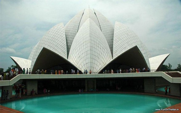 Astounding Temple Building in India, the Lotus Temple - Pond