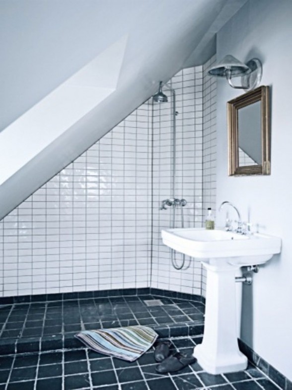Bright Apartment Interior Design by Nina Nyborg - Bathroom