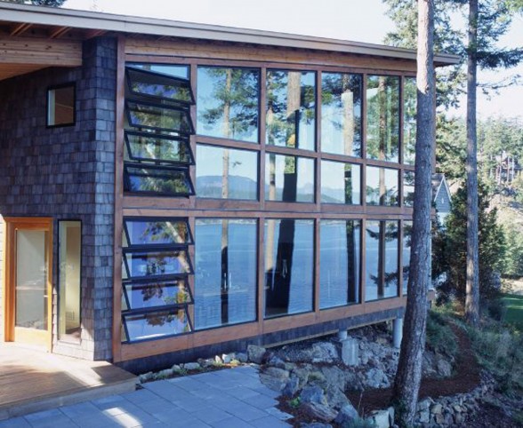 Canadian Lake House Design, Best Retreat Location - Glass Walls