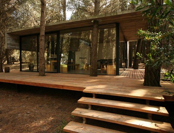 Eco-Friendly Cottage Design in Argentina - Staircase