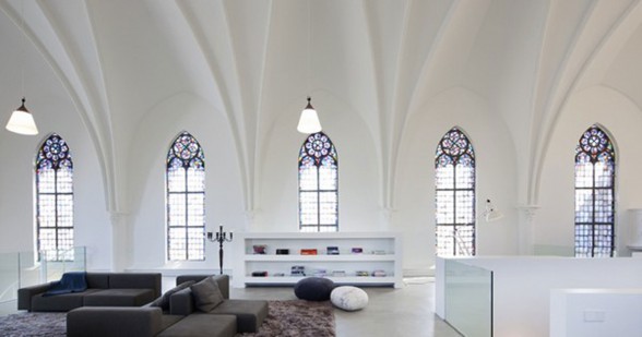 Gothic Church Turned into White Contemporary Home in 2009 - Book Rack