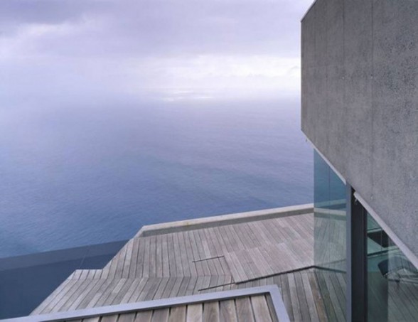 La Casa Jardín del Sol, Modern Glass House Design with Concrete Architecture in Tenerife - Wooden Deck