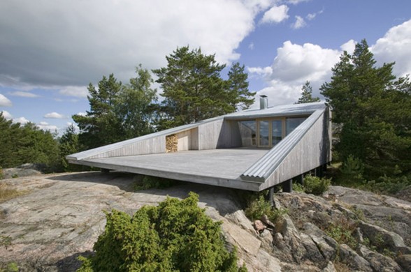 Lake House Design with Unusual Architecture in Finland Landscape