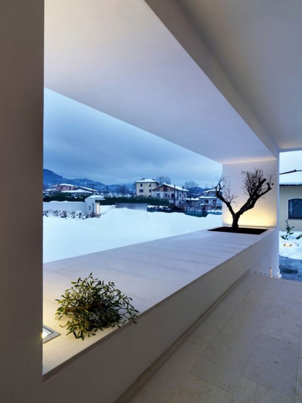 Modern Countryside House Design in Italia from Damilano Studio - Terrace