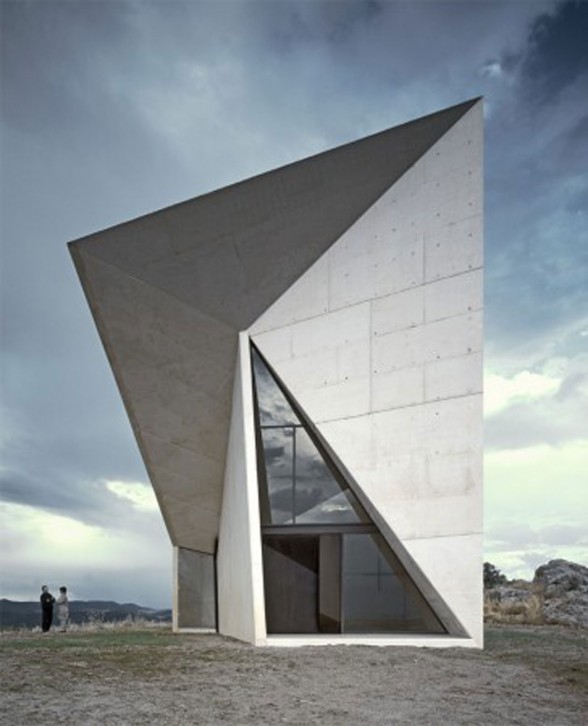 Modern Spanish Chapel Architecture from SMAO - Glass Windows