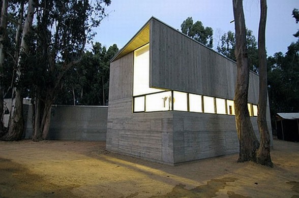 Rural House Design in Concrete Style Architecture from Martin Hurtado Architect