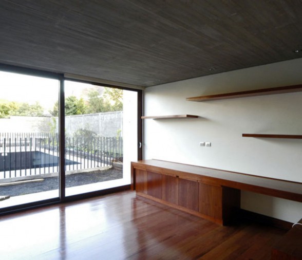 Solid Architecture of Fleischmann-Ossa House by Mas y Fernandez Arquitectos Architects - Interior