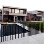 Solid Architecture of Fleischmann-Ossa House by Mas y Fernandez Arquitectos Architects: Solid Architecture Of Fleischmann Ossa House By Mas Y Fernandez Arquitectos Architects   Pond