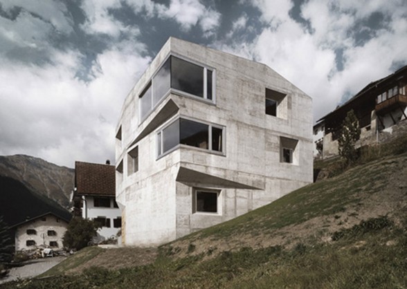 Solid Concrete House Architecture and Minimalist Interior Design in Berlin