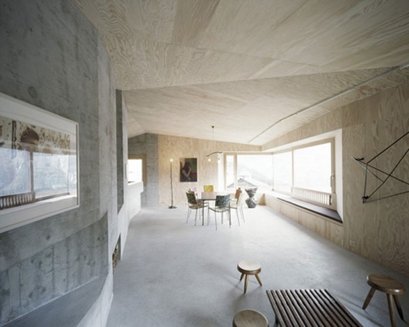 Solid Concrete House Architecture and Minimalist Interior Design in Berlin - Dining Room