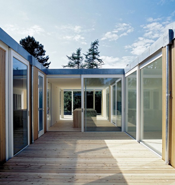 Summer House Design with Innovative Architecture from Dorte Mandrup Arkitekter - Glas Doors