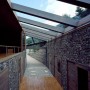 The Beach Valley, a Roof of Glass House Design: The Beach Valley, A Roof Of Glass House Design   Alley