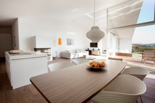 Super Minimalist House with Modern Architecture and Natural Landscape in Austria - Dining Table