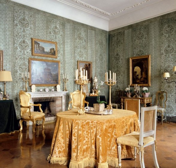 Monarch Apartment, Luxurious Interior Design Reminder of Emperor Napoleon III in Turin - Dining Table