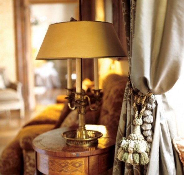 Monarch Apartment, Luxurious Interior Design Reminder of Emperor Napoleon III in Turin - Table Lamp