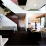 Exclusive Suburban Home Design with Maximum Garden Inspirations: Exclusive Black Flooring System