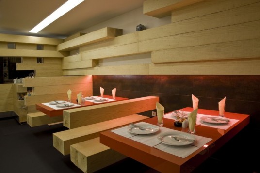 Restaurant Interior Designs tables