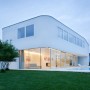 White : House L Design – Sustainable Residence In Austria: Architecture House L Green Garden