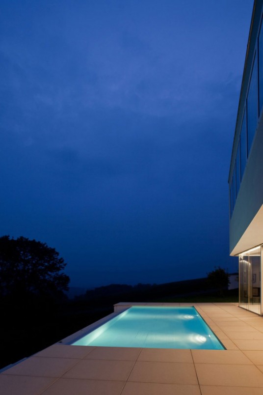 Architecture House L Pool