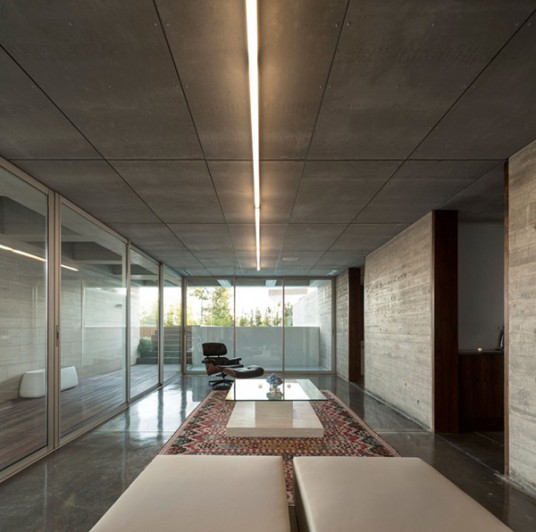 Modern Lisbon House Interior Design
