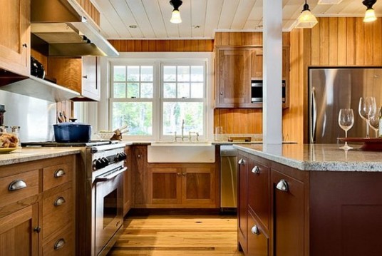 Astonishing Wooden Cabinets White Kitchen Backsplash Designs