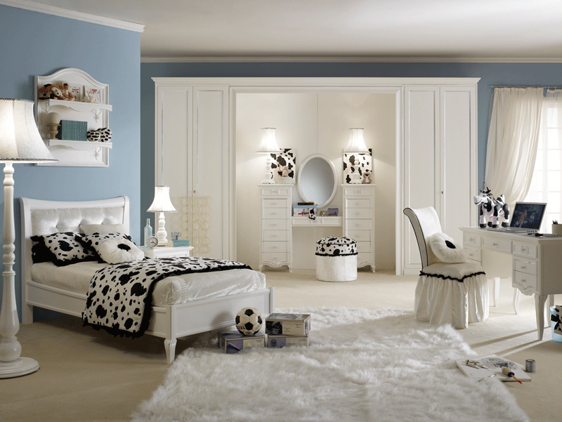 Girls Bedroom Furniture for A Minimalist Room: Spacious White Luxury Girls Bedroom Furniture Blue Painted Wall