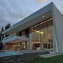 DLC House Design by Vanguarda Architects: DLC House Design Pictures