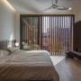 Sunny Side House Design by Wallflower Architecture: Sunny Side House Design Bedroom