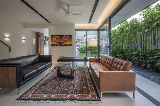 Sunny Side House Design Living Room