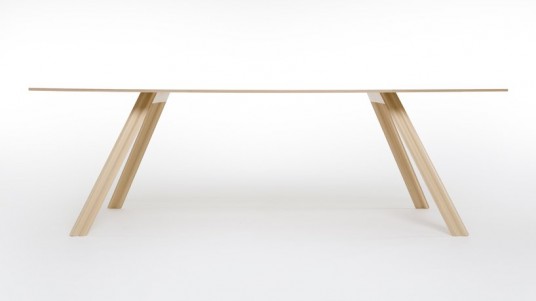 Ripple Table Design From Side