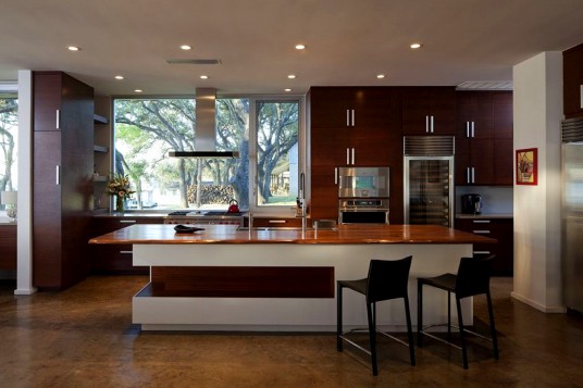 Luxury Design Of Contemporary Kitchen