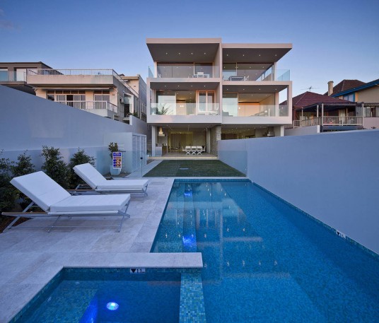 Contemporary Transparent Duplex House Design With Pool