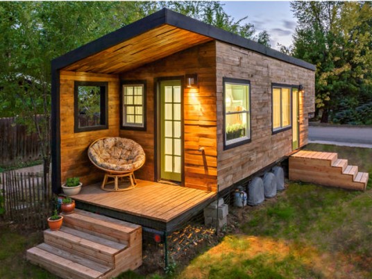 simple tiny houses pictures