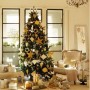 Decorating Into Traditional Christmas Tree In Home: Traditional Christmas Tree In Home Ideas