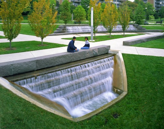 Landscape Architects - Campus Green Hargreaves Associates