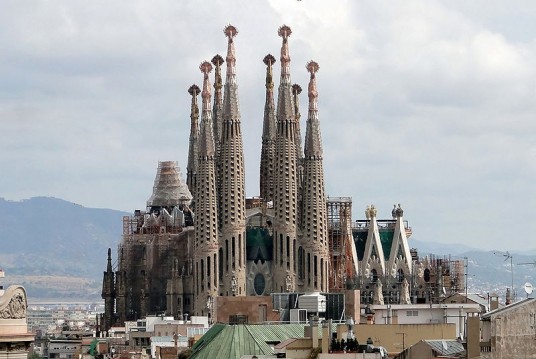 Candi Expiatori de la Sagrada Familia Famous Architecture