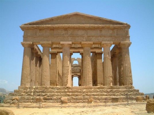 Greek Temples Pictures
