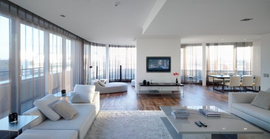 Penthouse at One Zero Ocean in Santa Monica Living Room
