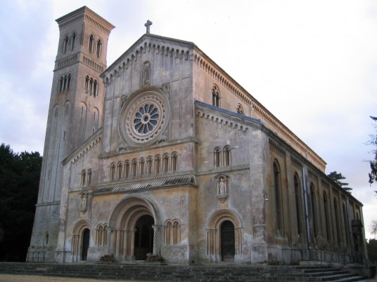 Wilton Church By Romanesque Architecture